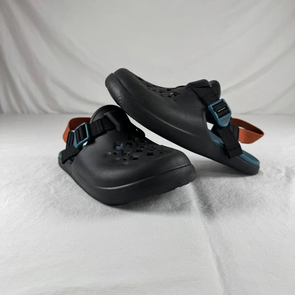 Chaco Kids' Size 4 Black Chillos Clogs JCH180360 Adjustable Straps Clogs